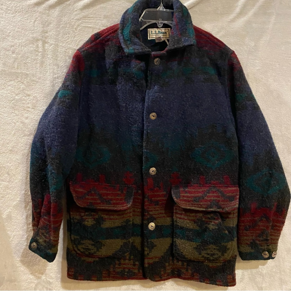 Vintage LLBean Jacket Women’s Medium Multi Colored Wool Blend Button Down Aztec